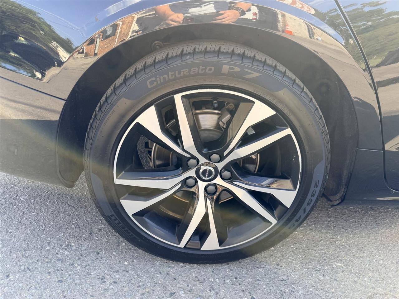 Volvo S60 B5 Core Dark AWD 2024