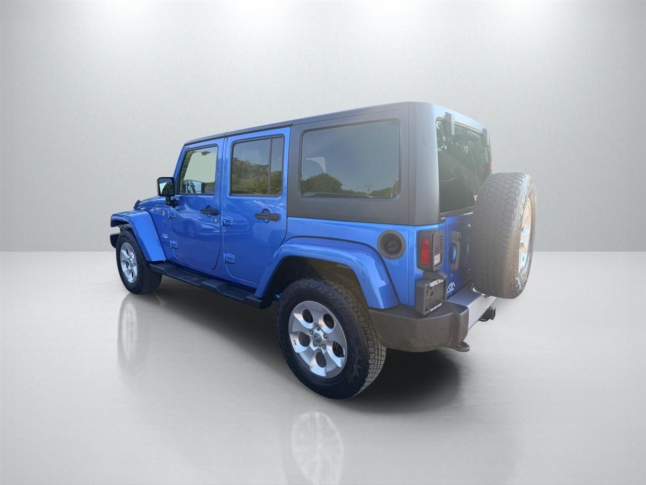 Jeep Wrangler Unlimited Sahara 4WD 2015