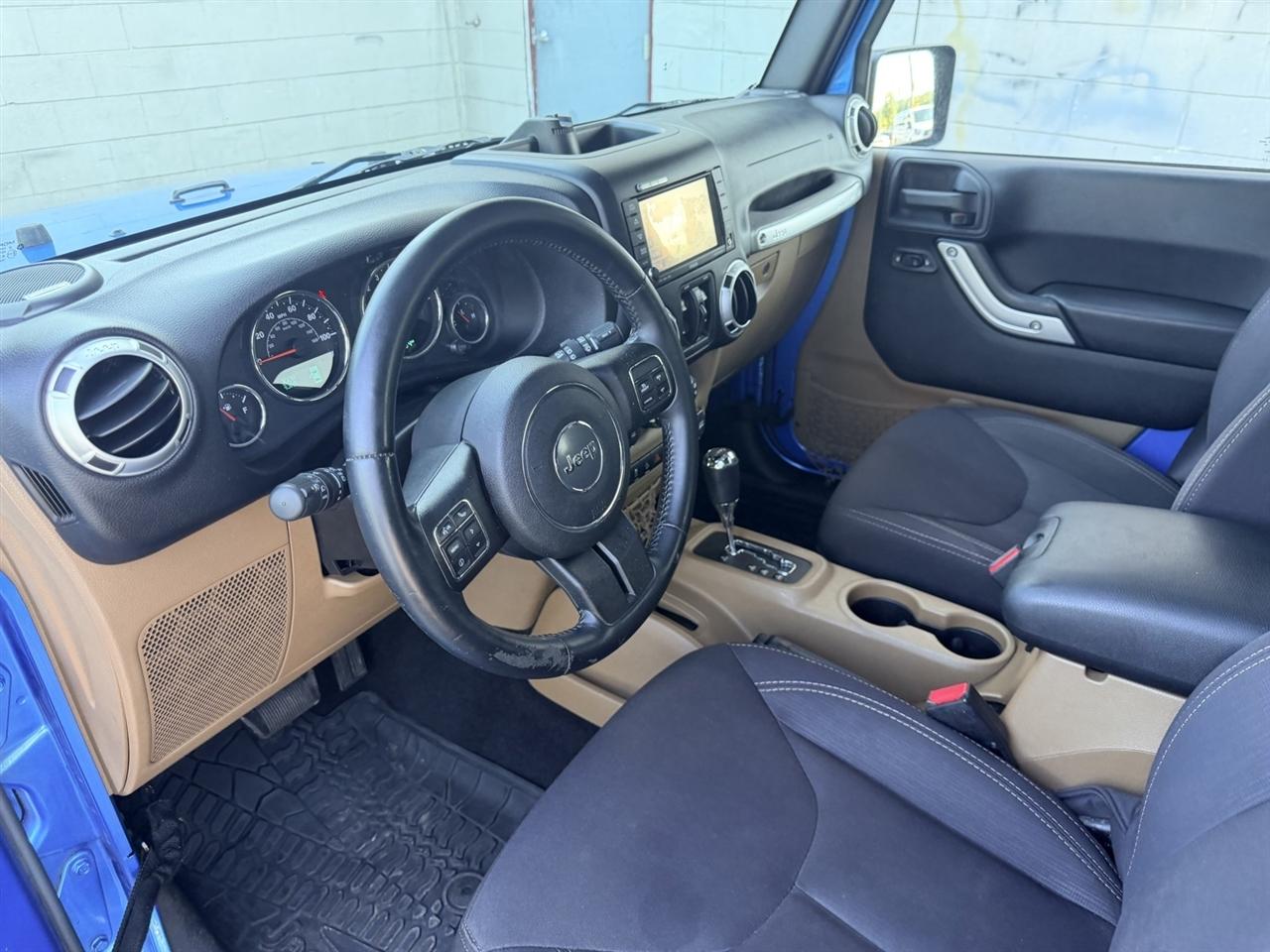 Jeep Wrangler Unlimited Sahara 4WD 2015