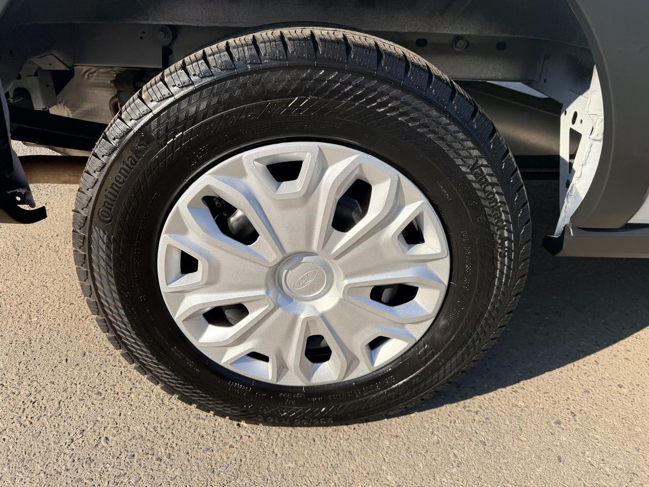 Ford Transit 350 Wagon Low Roof XL w/Sliding Pass. 148-in. WB 2025