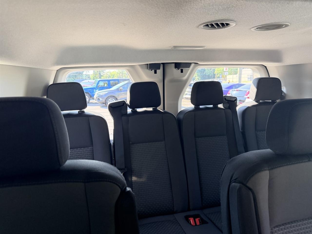 Ford Transit 350 Wagon Low Roof XL w/Sliding Pass. 148-in. WB 2025