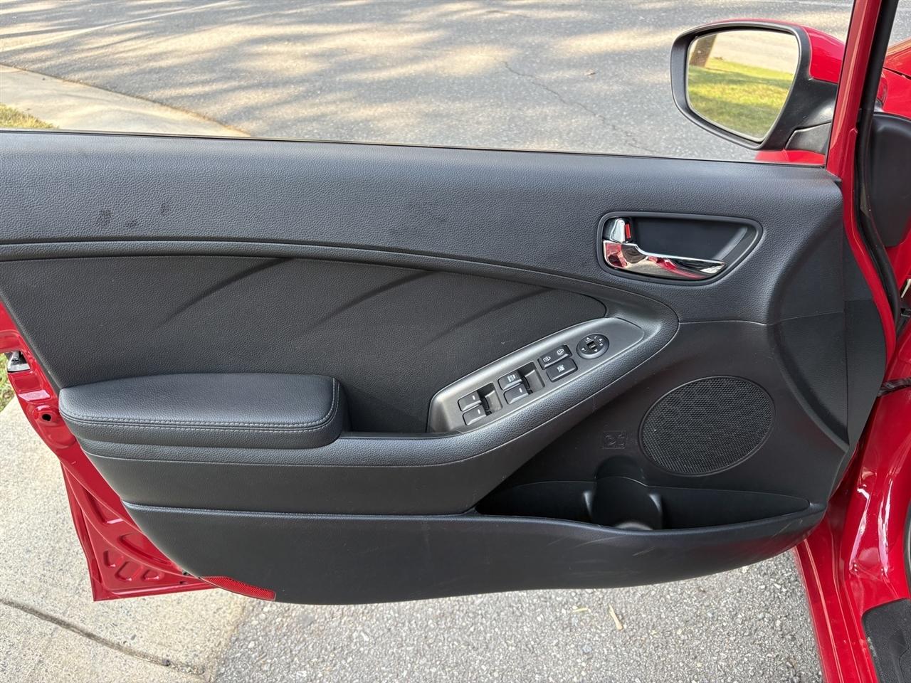 Kia Forte LX w/Popular Package 2016