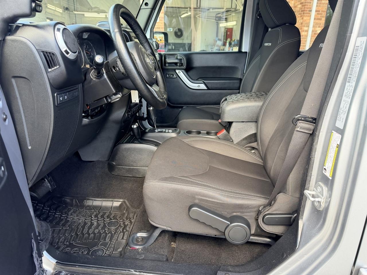 Jeep Wrangler Unlimited Rubicon 4WD 2015