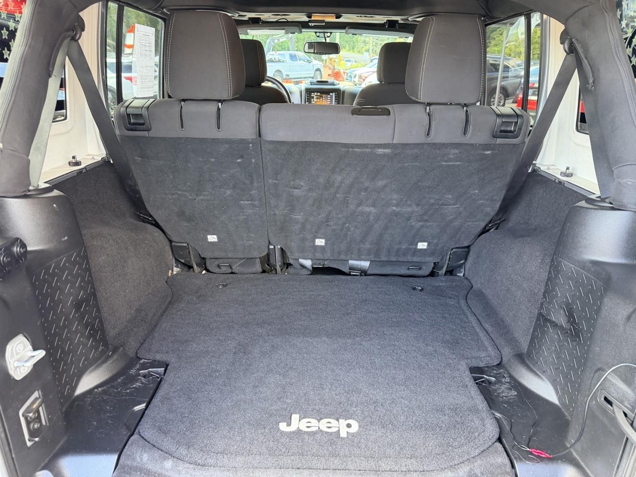 Jeep Wrangler Unlimited Rubicon 4WD 2015