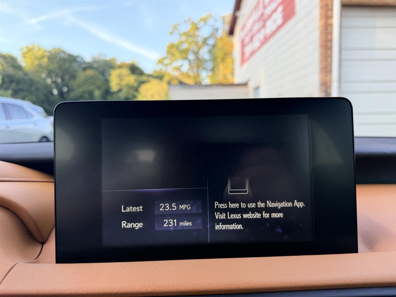 Lexus IS 300 RWD 2024