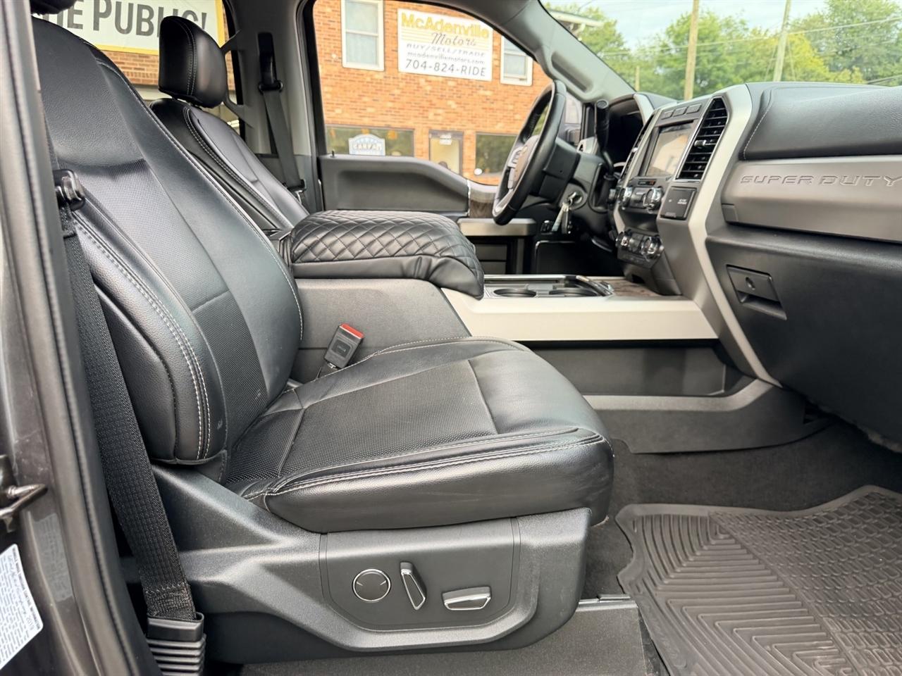 Ford F-350 SD Lariat Crew Cab 4WD DRW 2019