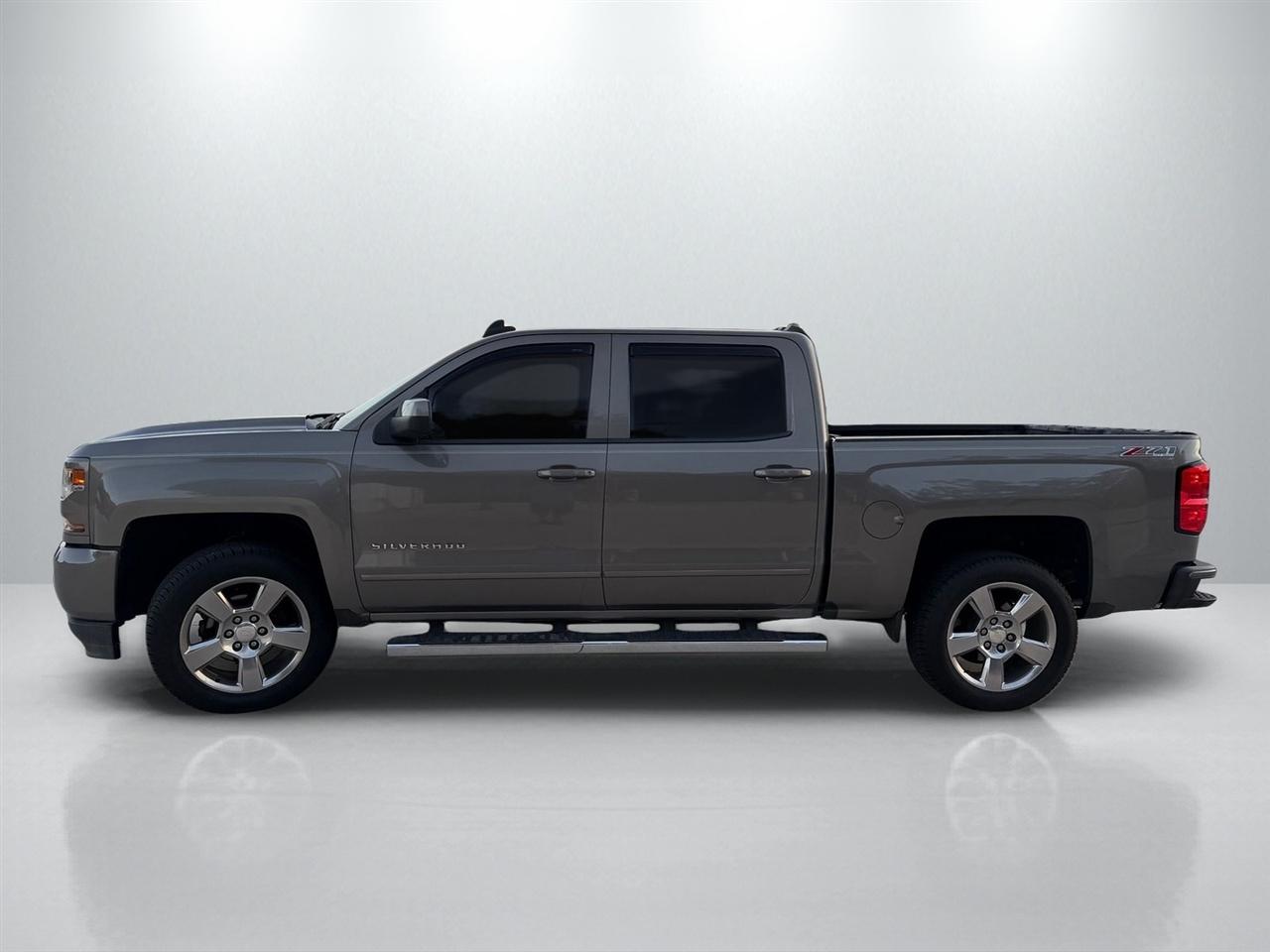 Chevrolet Silverado 1500 LT Z71 Crew Cab 4WD 2017