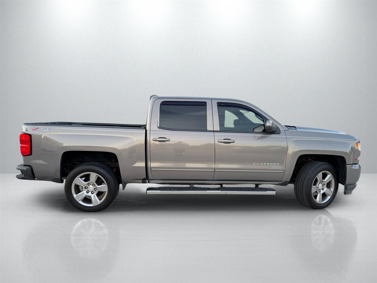 Chevrolet Silverado 1500 LT Z71 Crew Cab 4WD 2017