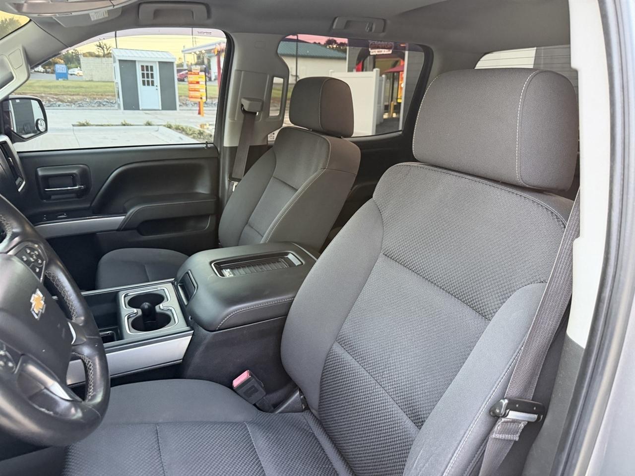 Chevrolet Silverado 1500 LT Z71 Crew Cab 4WD 2017