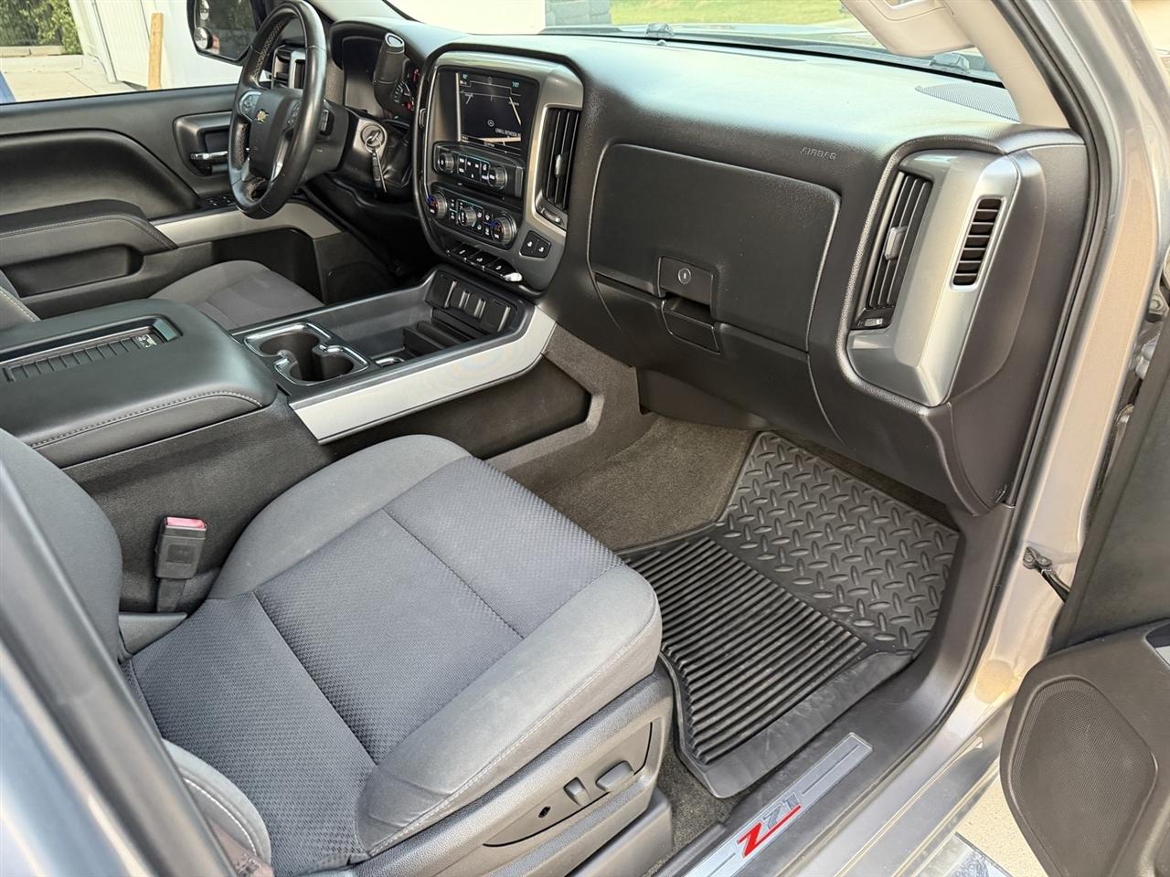 Chevrolet Silverado 1500 LT Z71 Crew Cab 4WD 2017