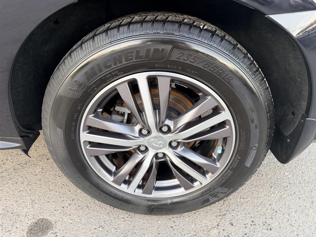 Infiniti QX60 PURE 2019