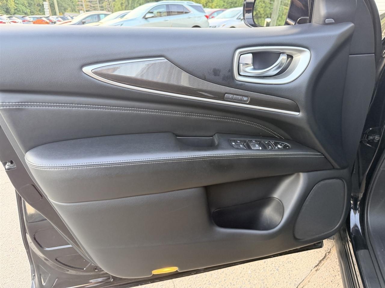 Infiniti QX60 PURE 2019