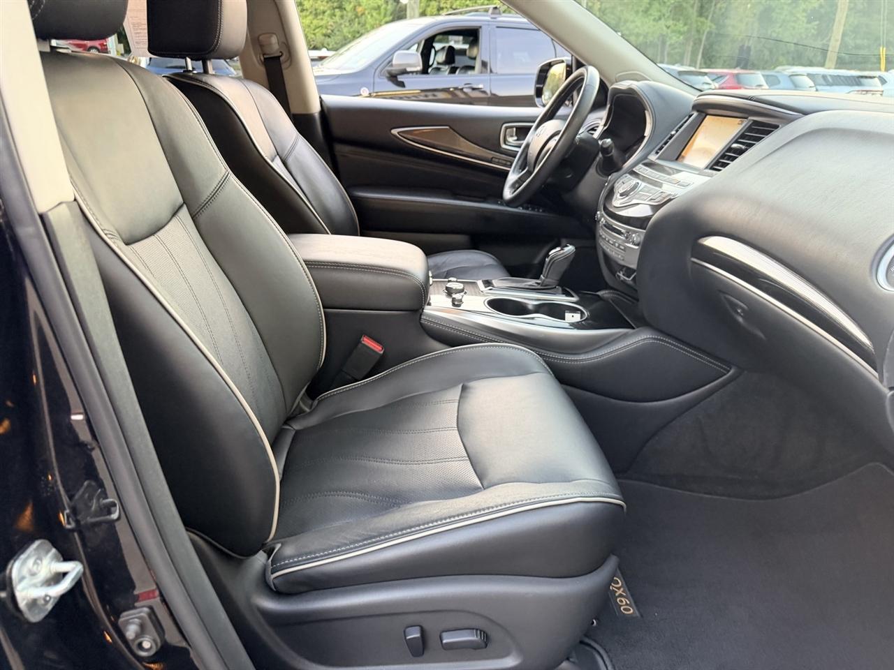 Infiniti QX60 PURE 2019