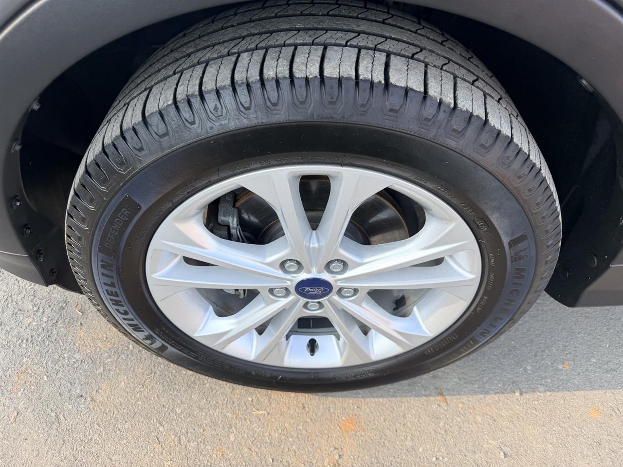 Ford Escape SE 4D SUV 4WD 2017