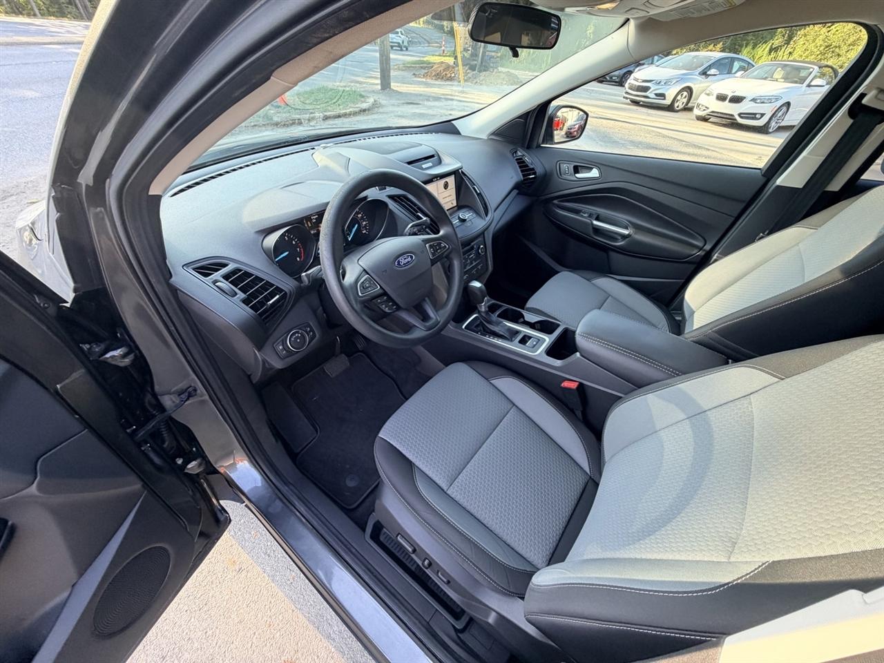 Ford Escape SE 4D SUV 4WD 2017