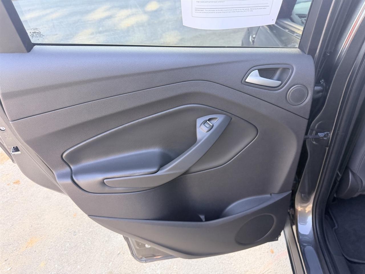 Ford Escape SE 4D SUV 4WD 2017