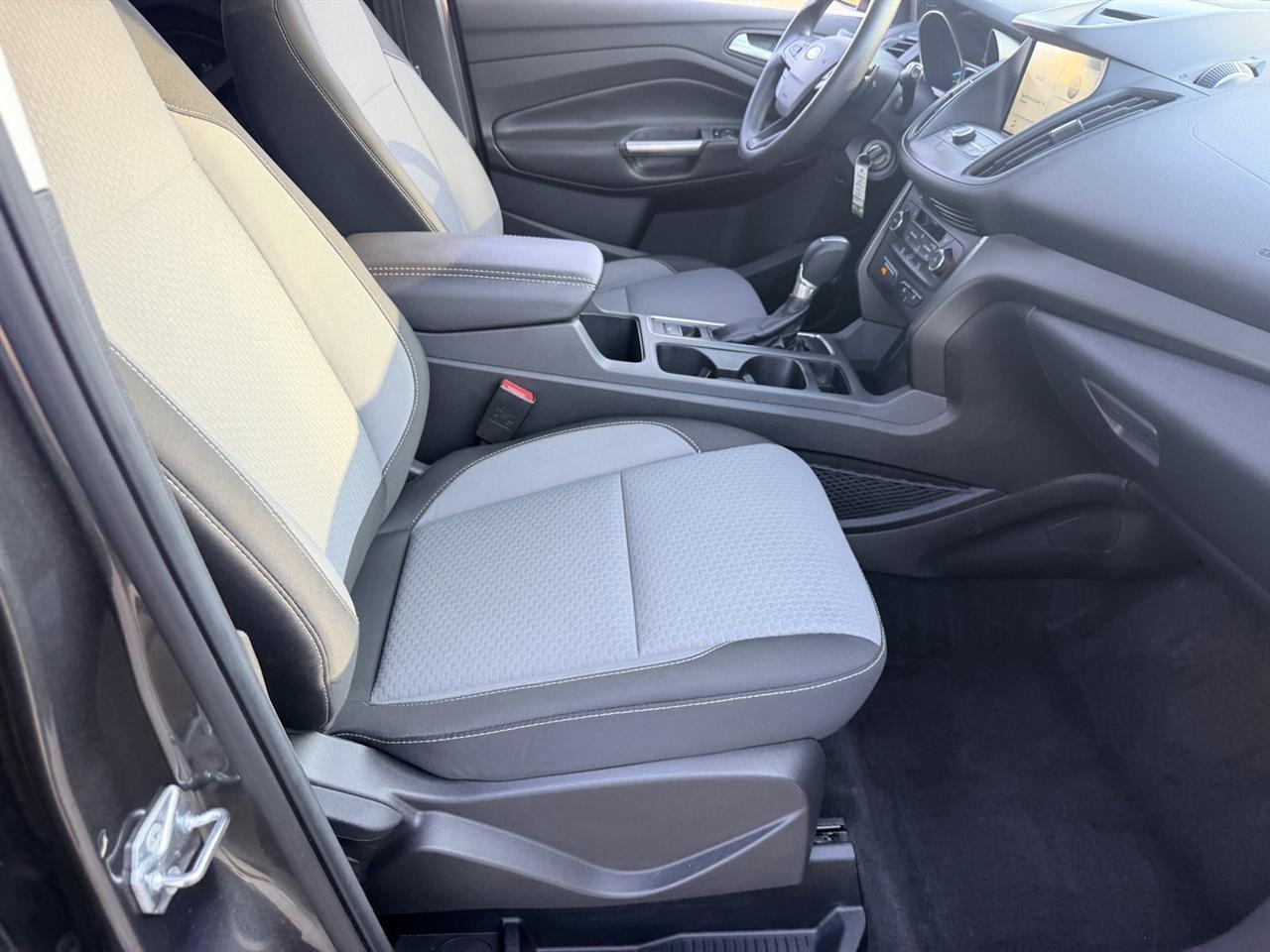 Ford Escape SE 4D SUV 4WD 2017