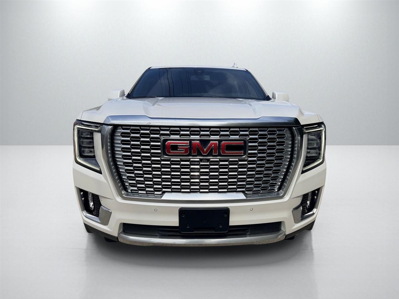 GMC Yukon XL Denali 4WD 2021