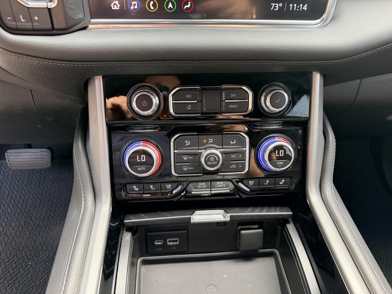 GMC Yukon XL Denali 4WD 2021