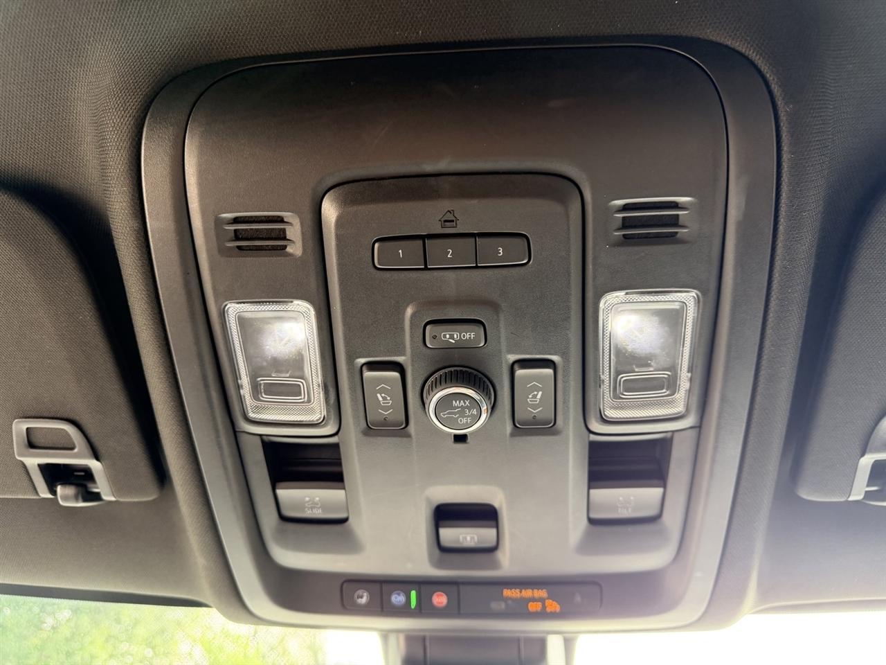 GMC Yukon XL Denali 4WD 2021
