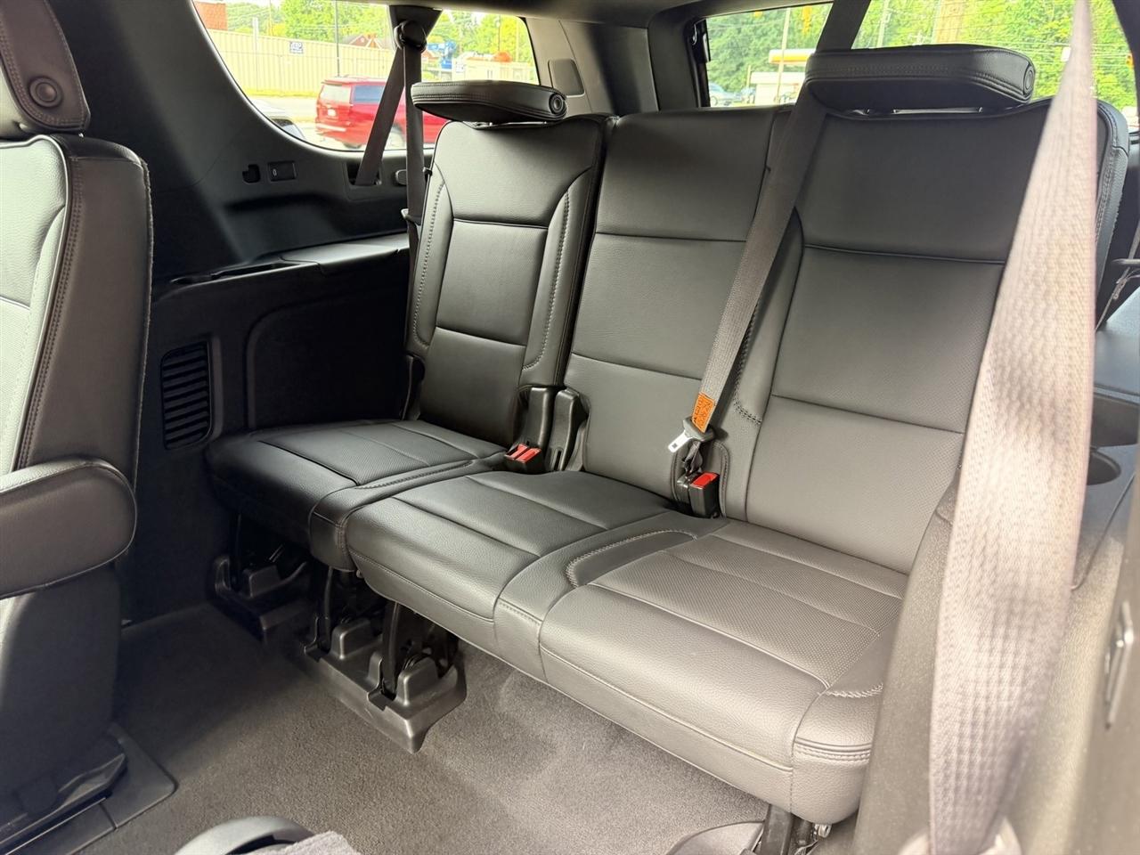 GMC Yukon XL Denali 4WD 2021