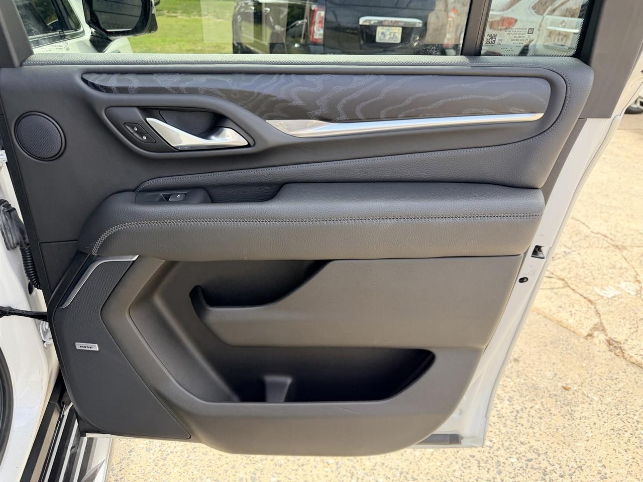 GMC Yukon XL Denali 4WD 2021