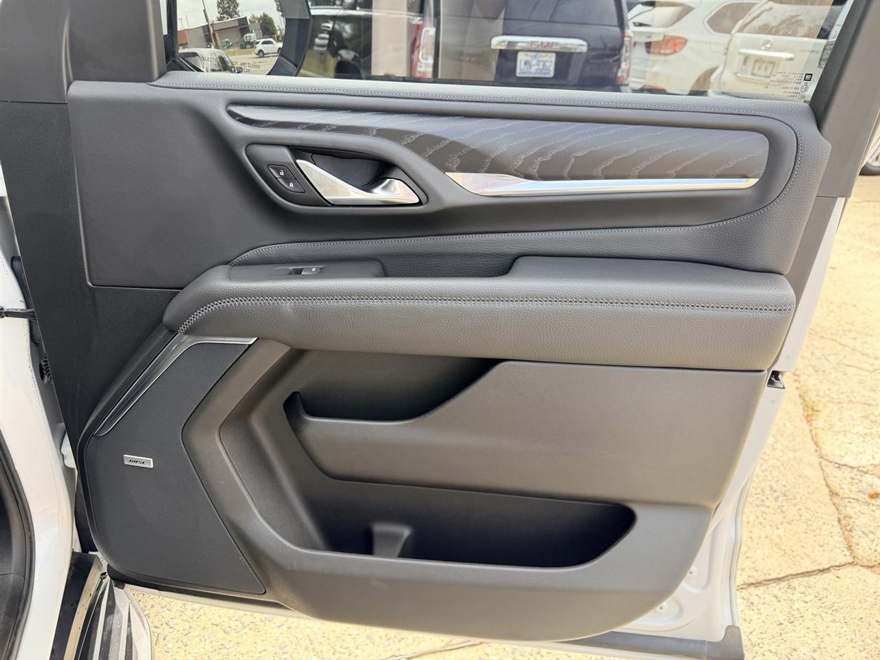 GMC Yukon XL Denali 4WD 2021