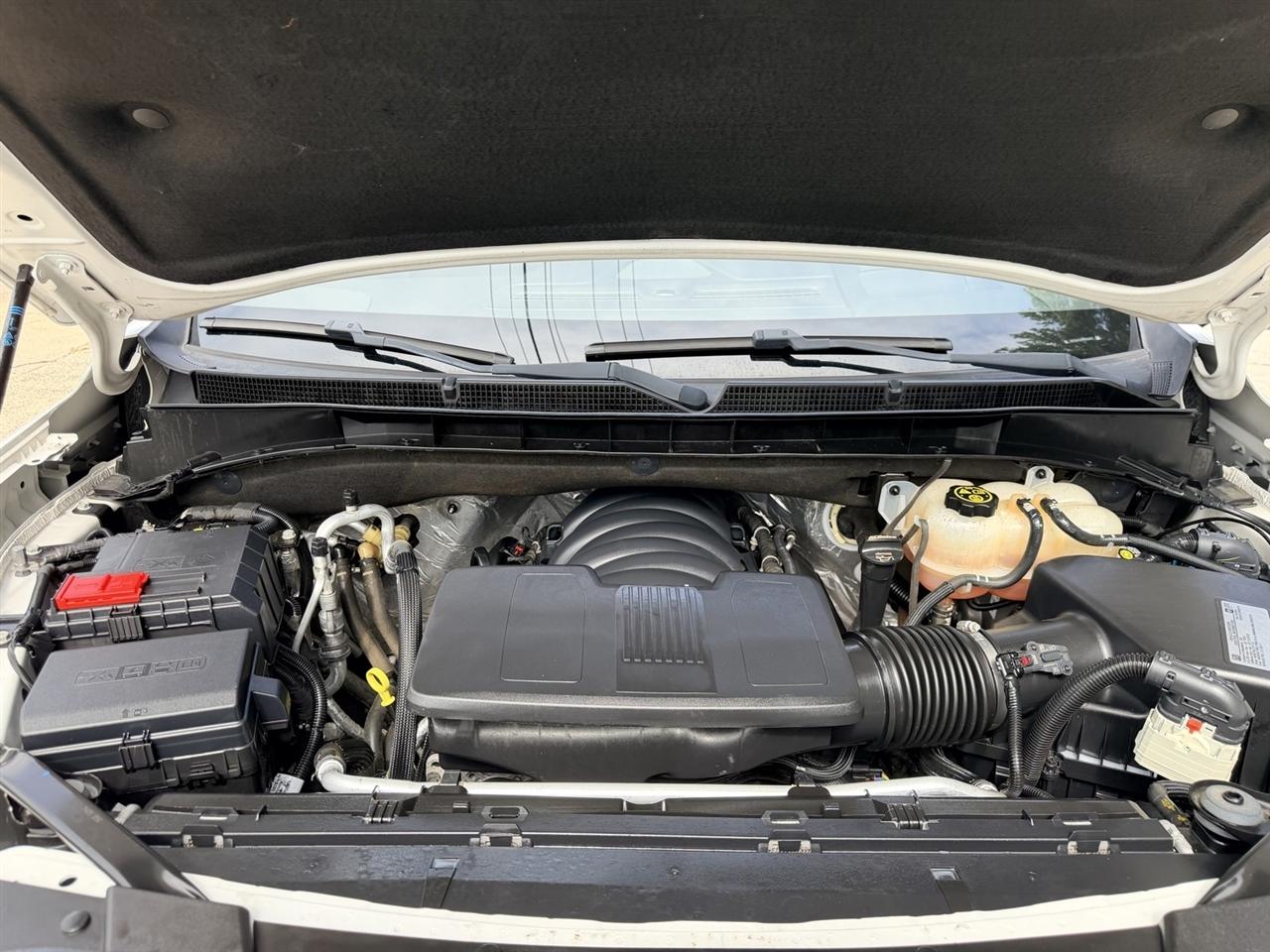 GMC Yukon XL Denali 4WD 2021