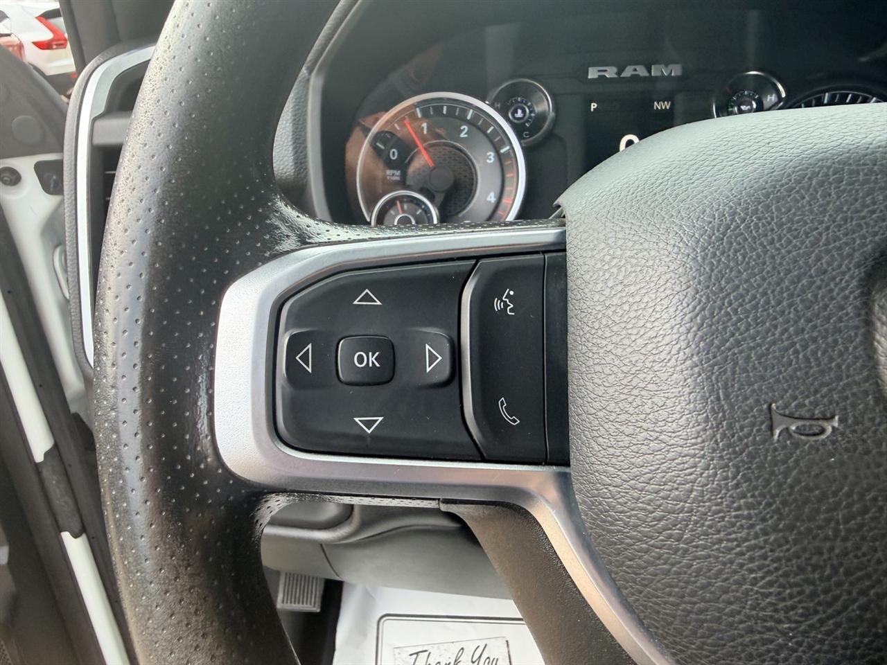 RAM 3500 SLT Crew Cab 4WD 2024