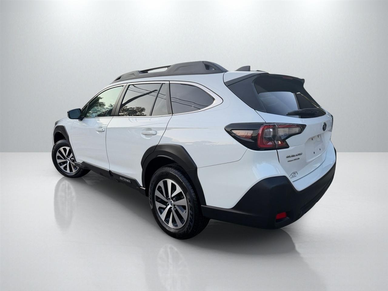 Subaru Outback Premium 2023