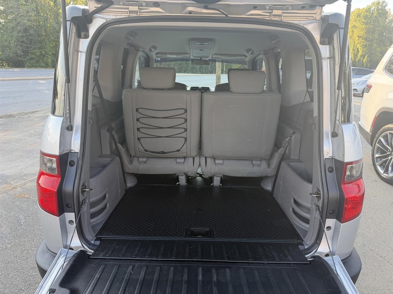 Honda Element EX 4WD AT 2011