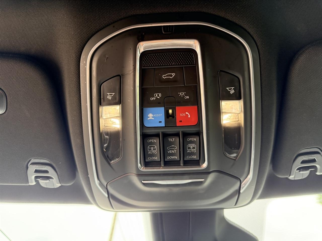 Jeep Wagoneer Series II 4WD 2022