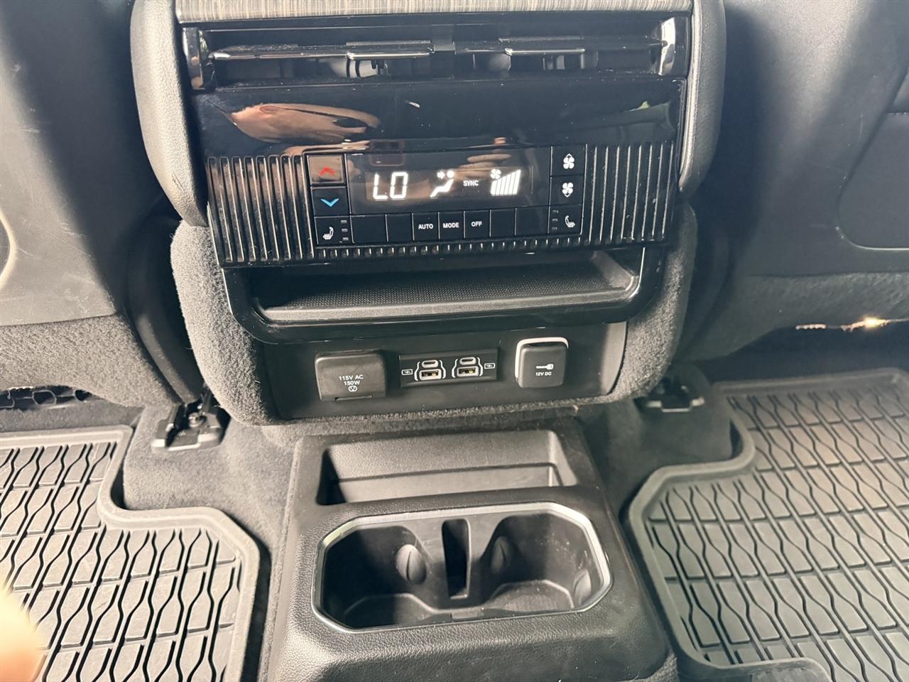 Jeep Wagoneer Series II 4WD 2022