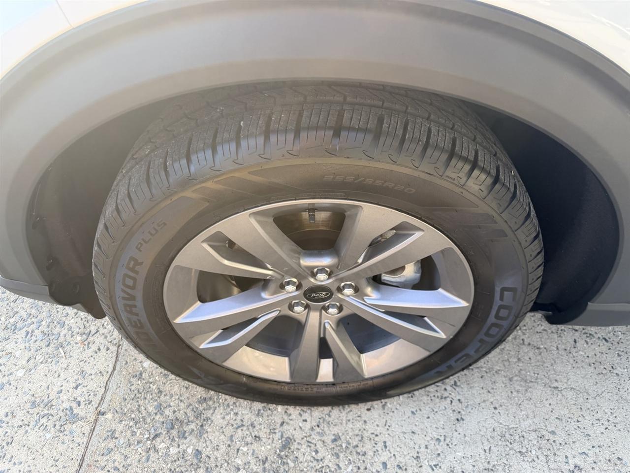 Ford Explorer XLT 2021