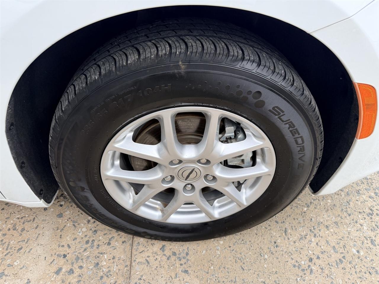 Chrysler Voyager photo 9