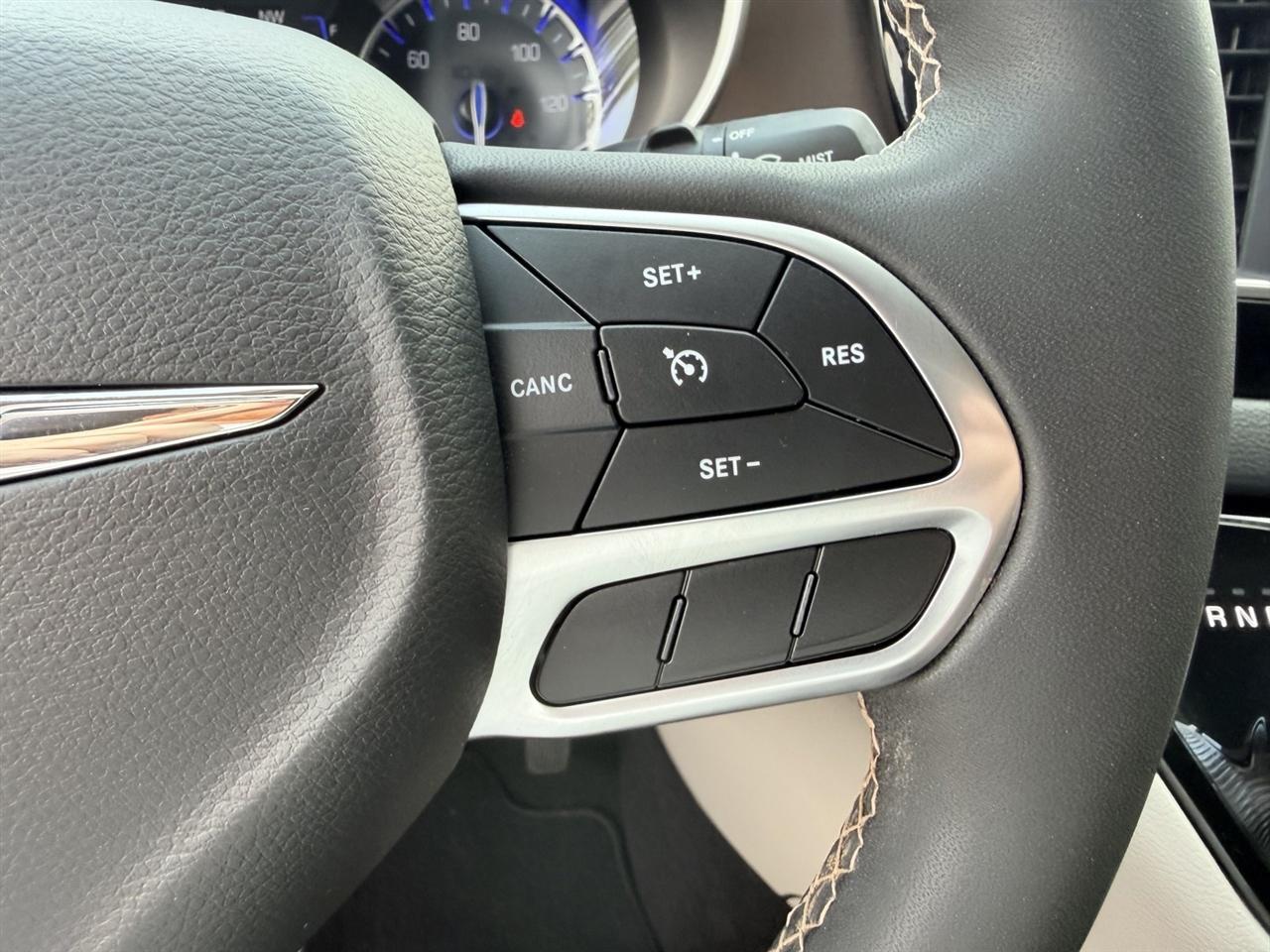 Chrysler Voyager photo 19