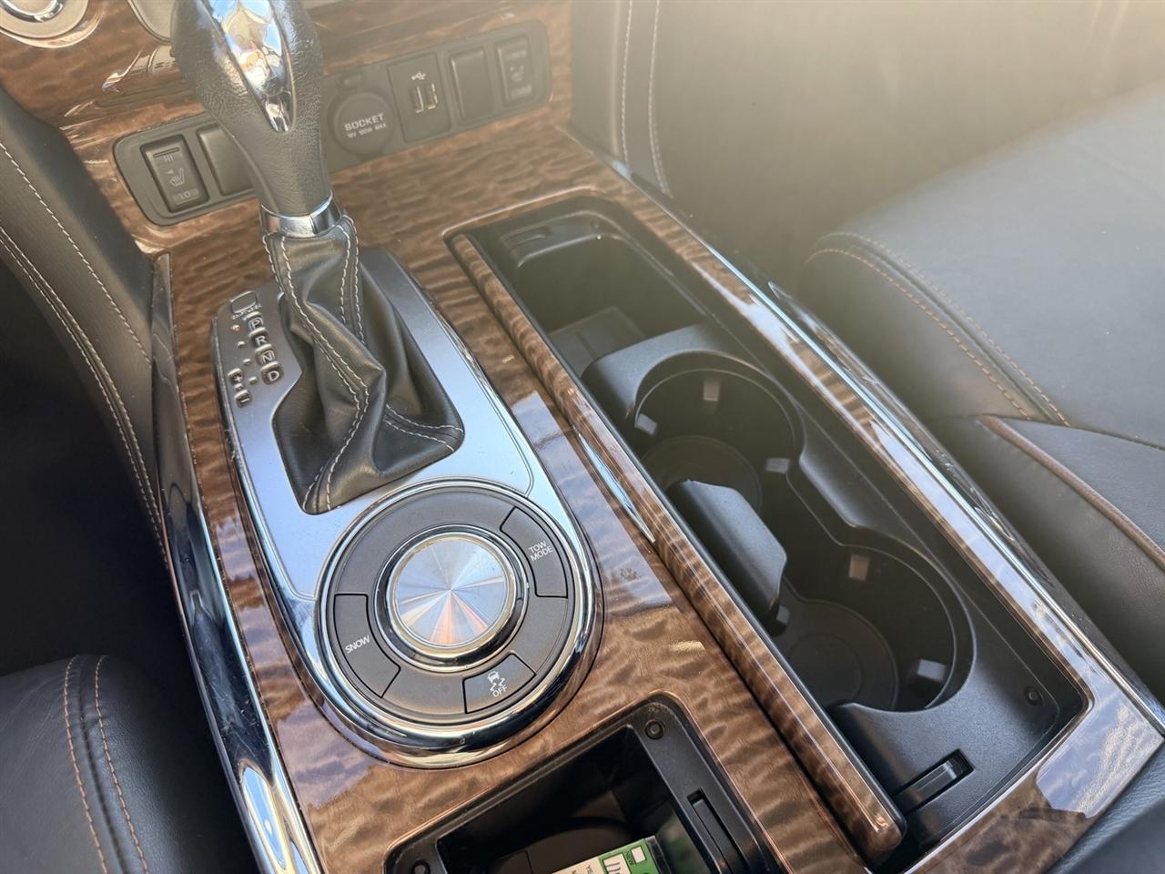 Nissan Armada SL 2020
