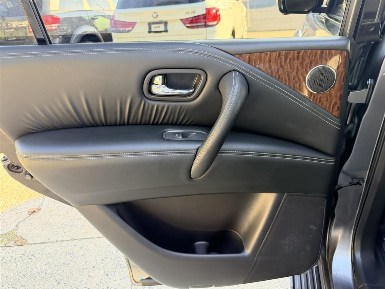 Nissan Armada SL 2020