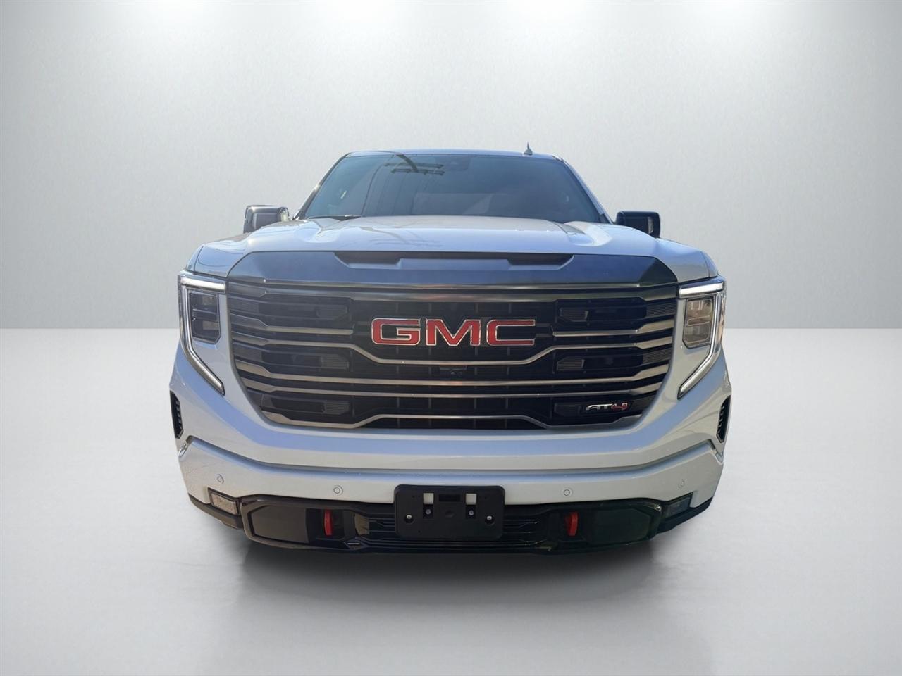 GMC Sierra 1500 AT4 Crew Cab 4WD 2024