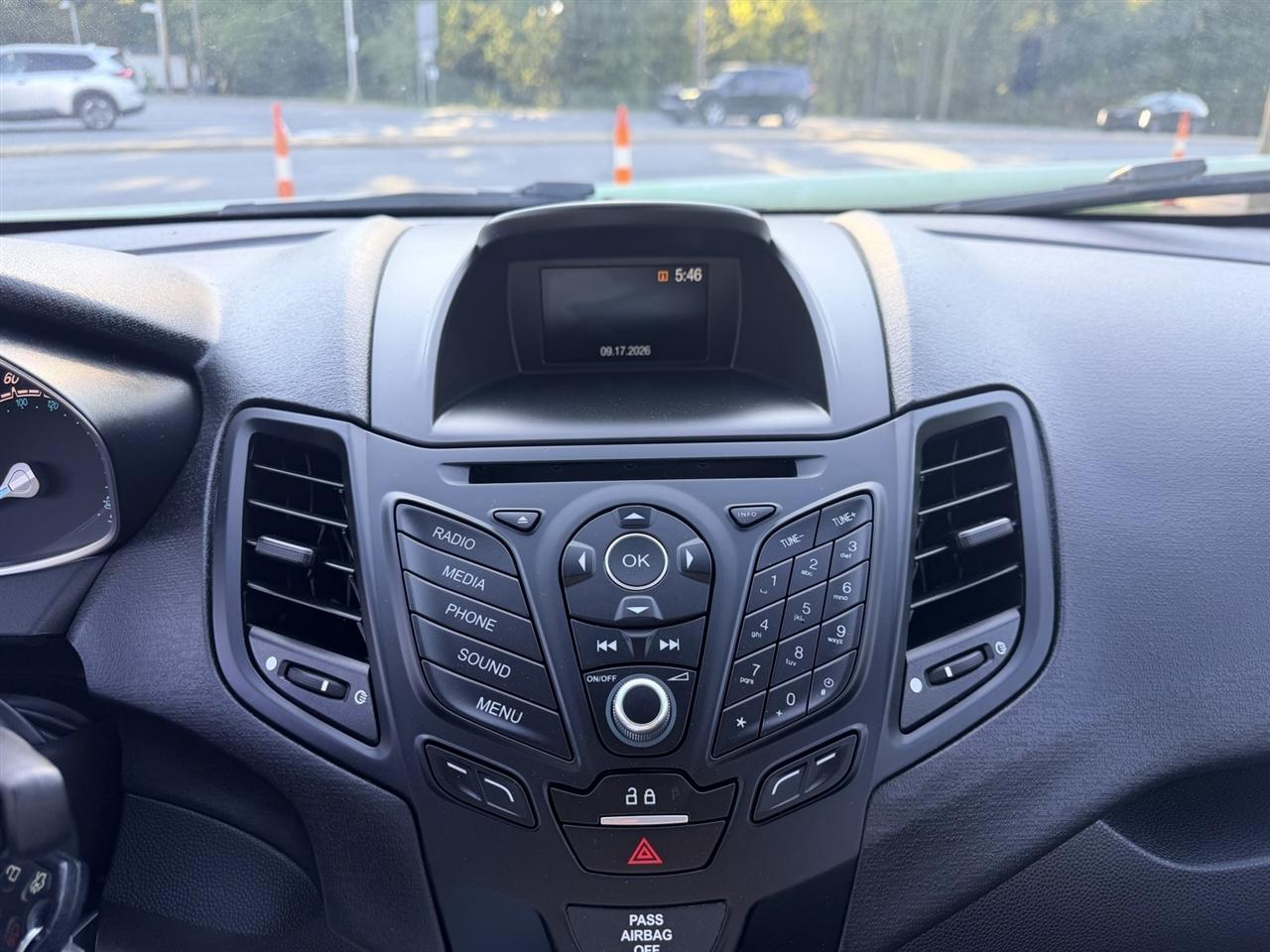 Ford Fiesta SE Sedan 2018