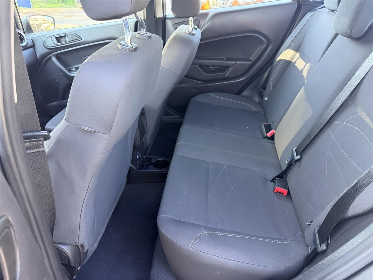 Ford Fiesta SE Sedan 2018