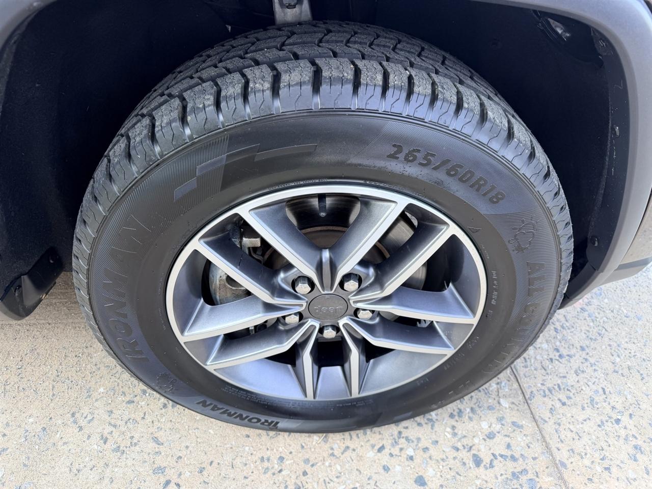 Jeep Grand Cherokee Limited 4WD 2021