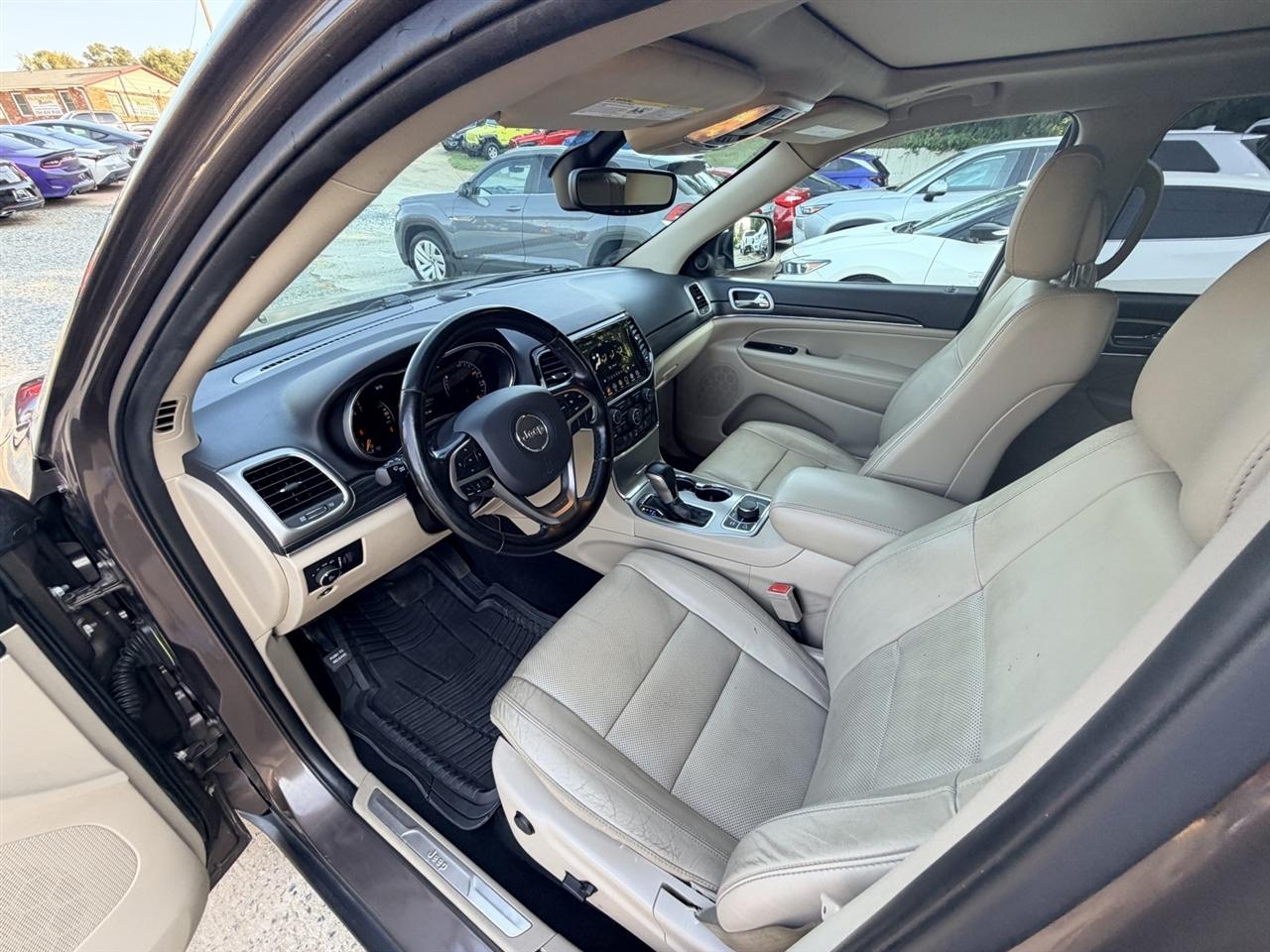 Jeep Grand Cherokee Limited 4WD 2021