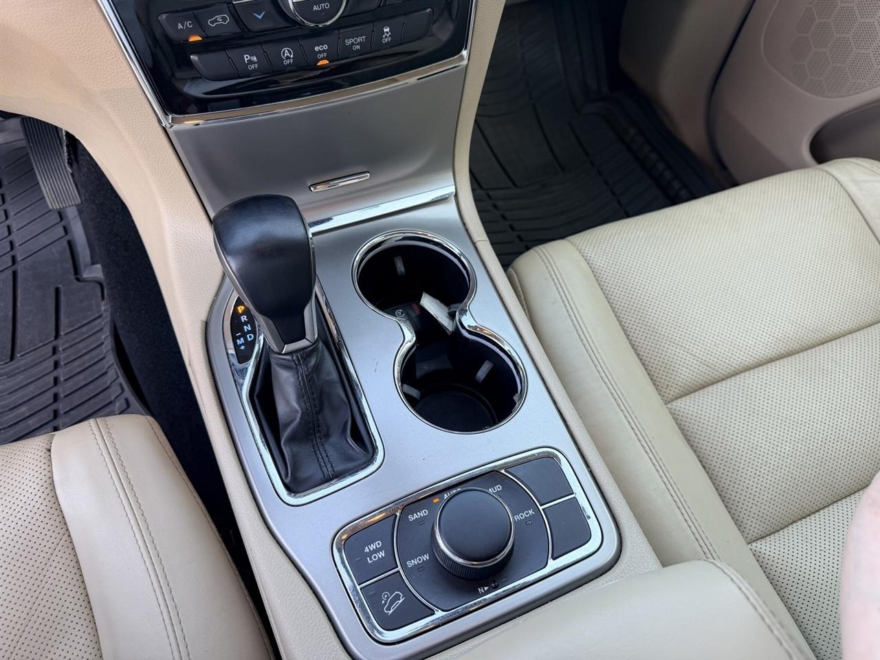 Jeep Grand Cherokee Limited 4WD 2021