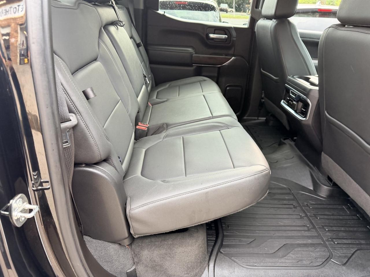 GMC Sierra 1500 SLT Crew Cab Short Box 4WD 2021