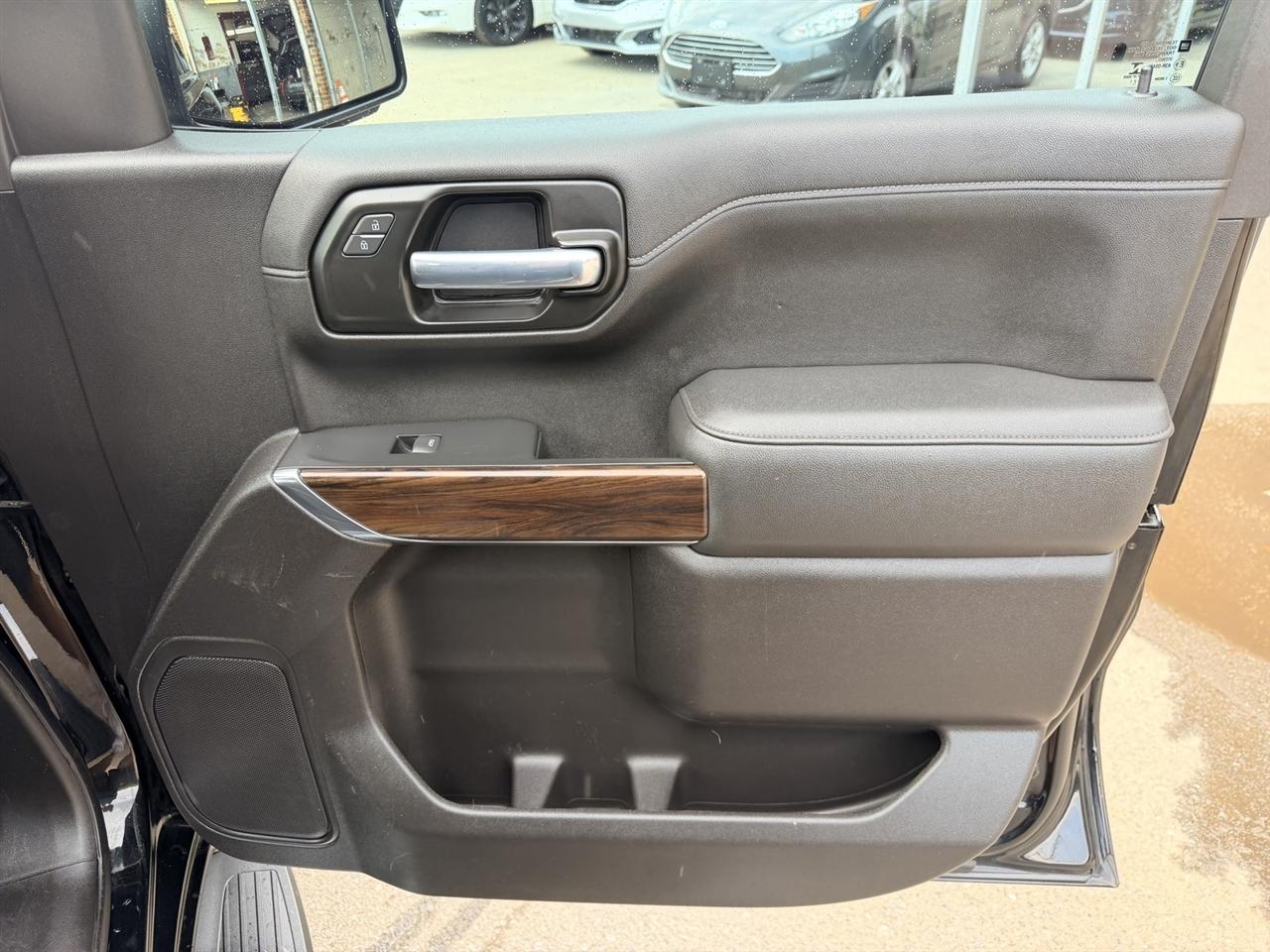 GMC Sierra 1500 SLT Crew Cab Short Box 4WD 2021