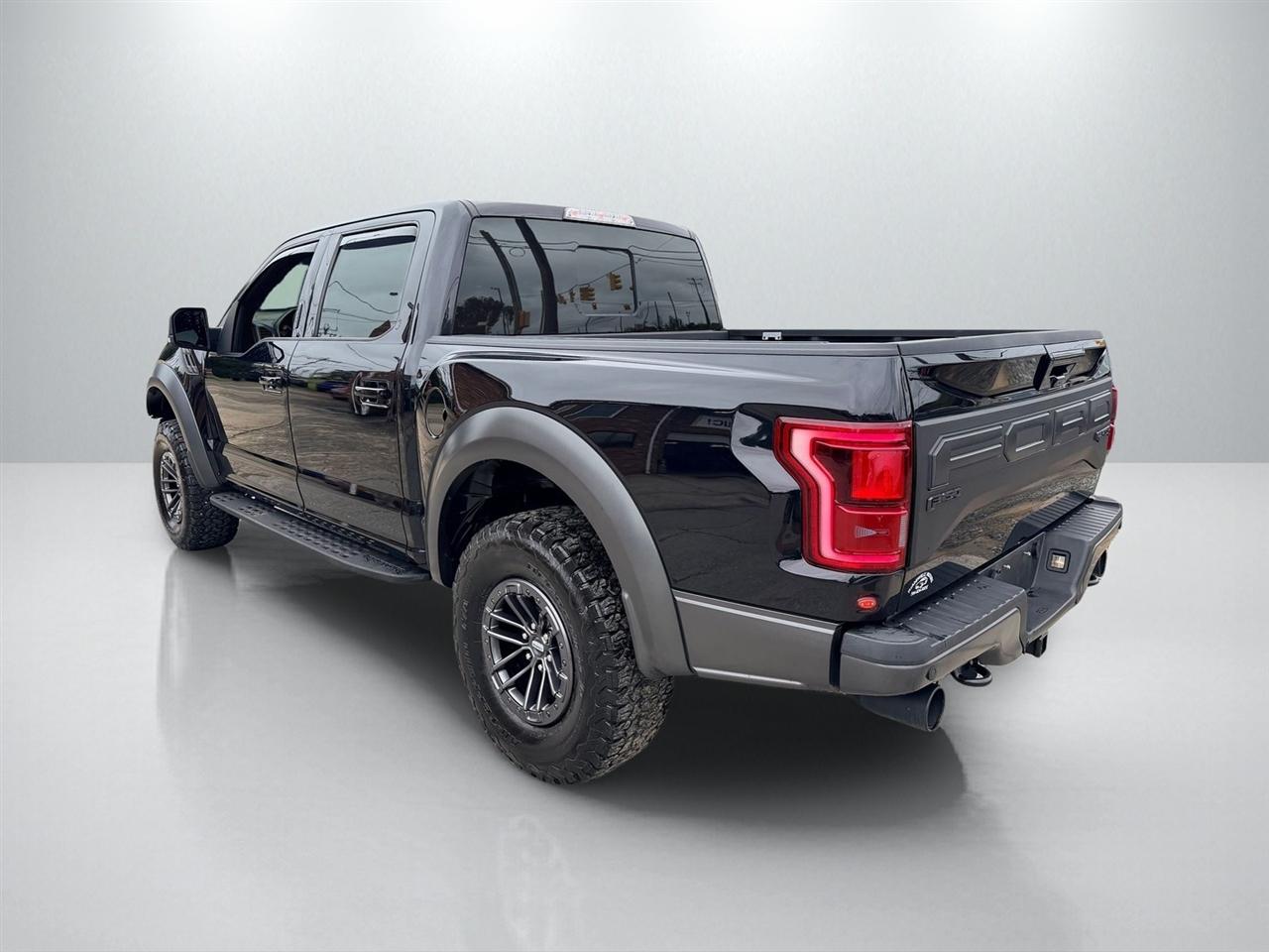 Ford F-150 Raptor SuperCrew 4WD 2020