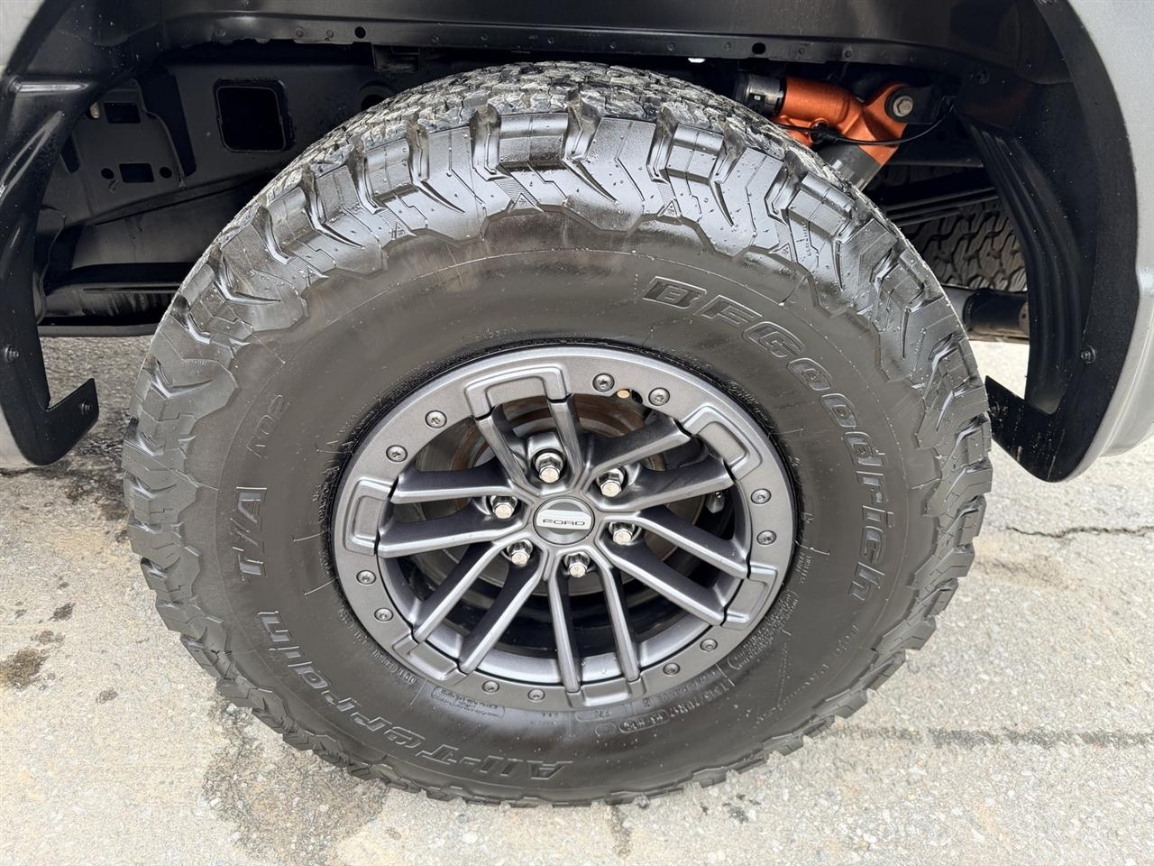 Ford F-150 Raptor SuperCrew 4WD 2020