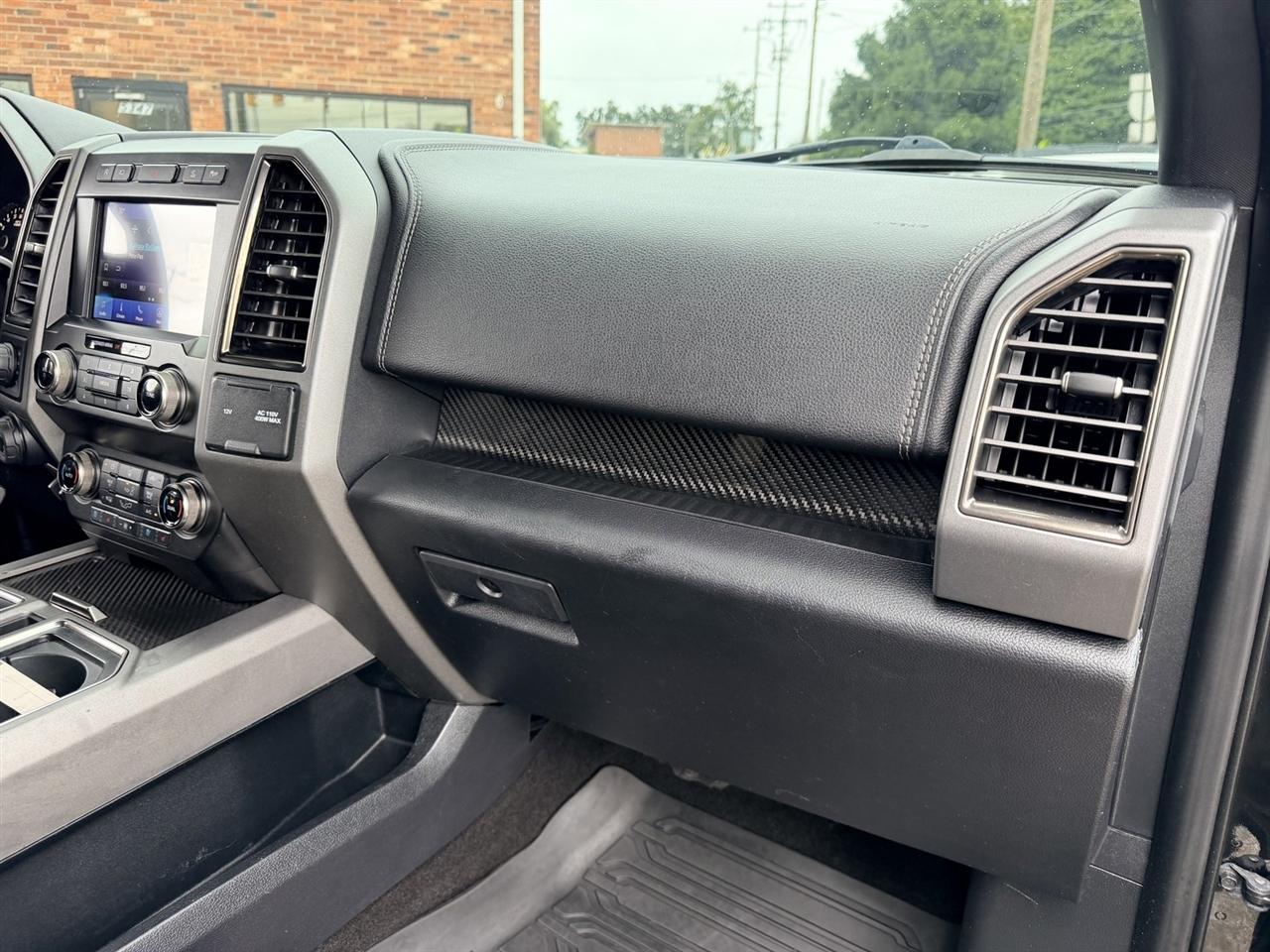 Ford F-150 Raptor SuperCrew 4WD 2020