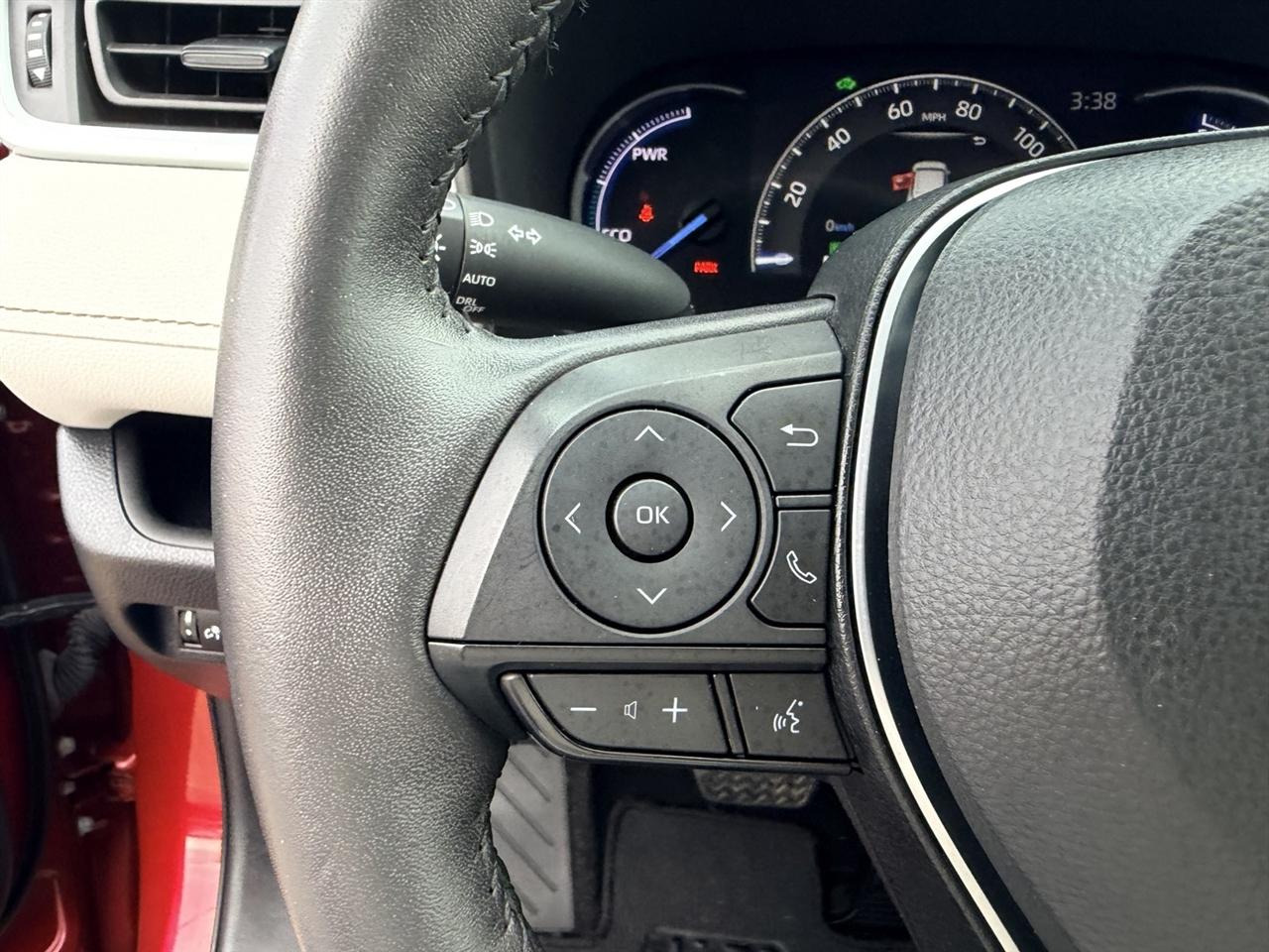 Toyota RAV4 photo 18
